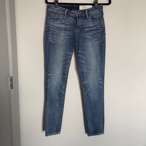 Size 28 - Treasure and Bond